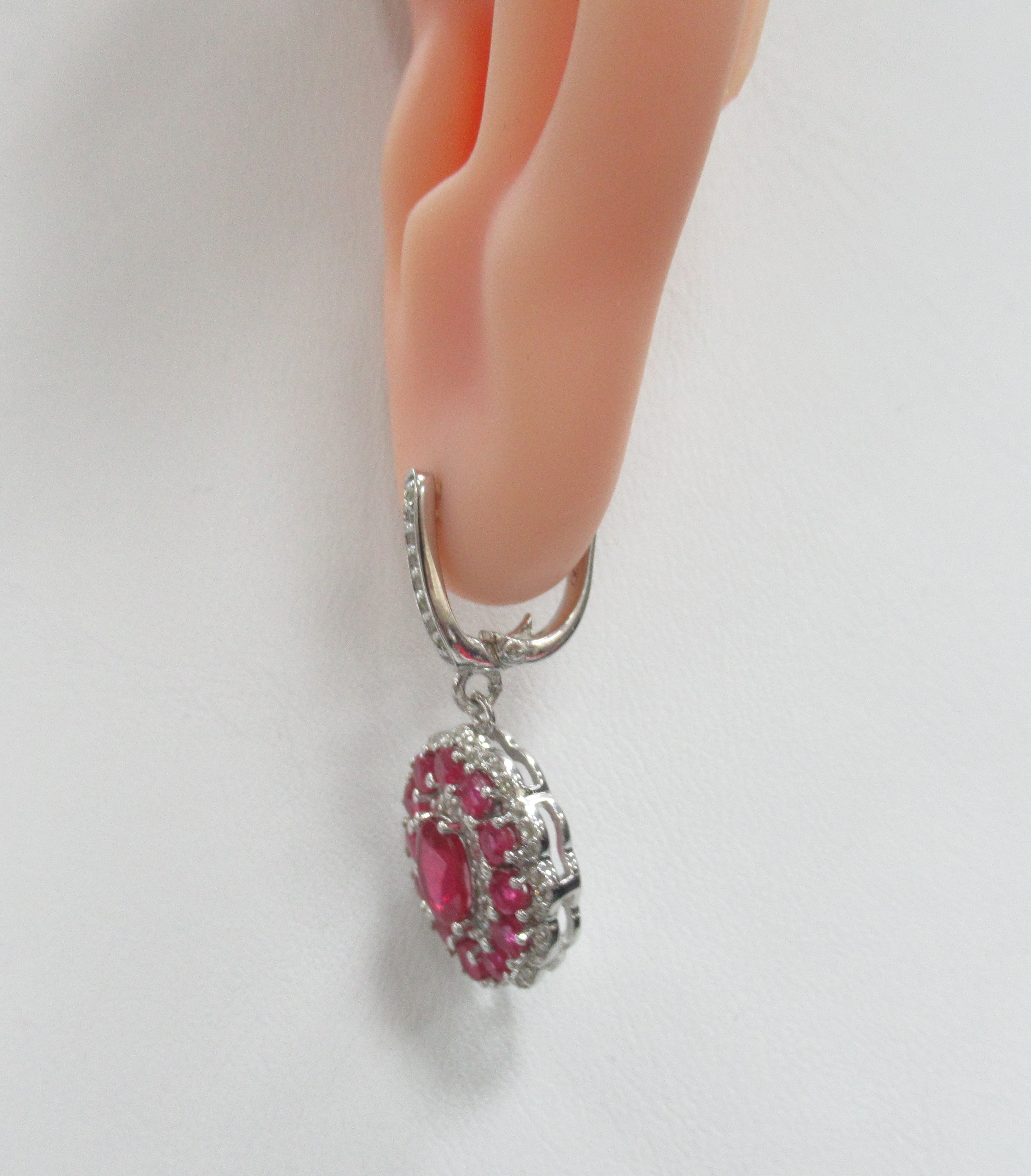 Серебряные серьги с рубинами